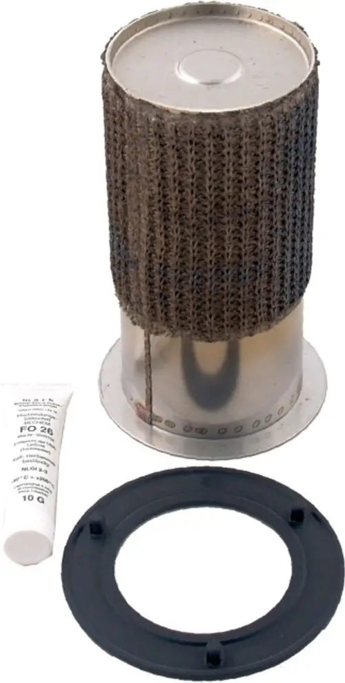 Gasbrenner-Gewebe von Wolf in zylindrischer Form, umhüllt von einem speziellen Material. Neben dem Gewebe liegen ein Tubeninhalt und eine gummierte Halterung.